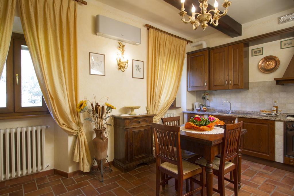 Rocca Di Pierle, Agriturismo Di Charme - Cortona Mercatale  Екстериор снимка